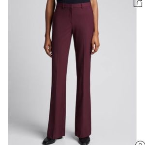 Theory Demitria Women's Burgundy Pants in Size 0